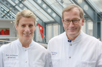Prof. Dr. Vera von Dossow und Prof. Dr. Jan Gummert leiten das zukünftige Ostwestfalen Fellowship Programm (Foto Marcel Mompour).